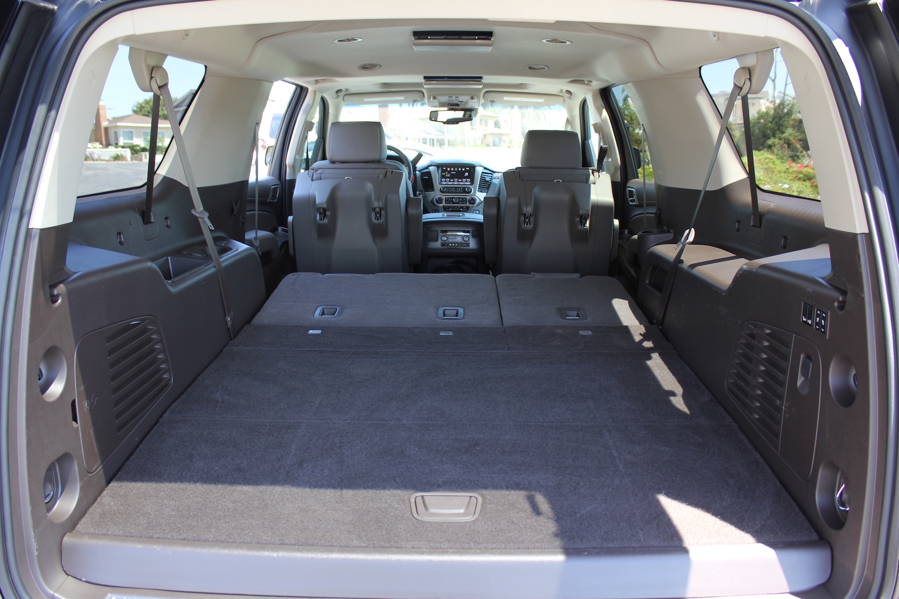 2016 GMC Yukon XL Denali Review Video, Pictures, Specs