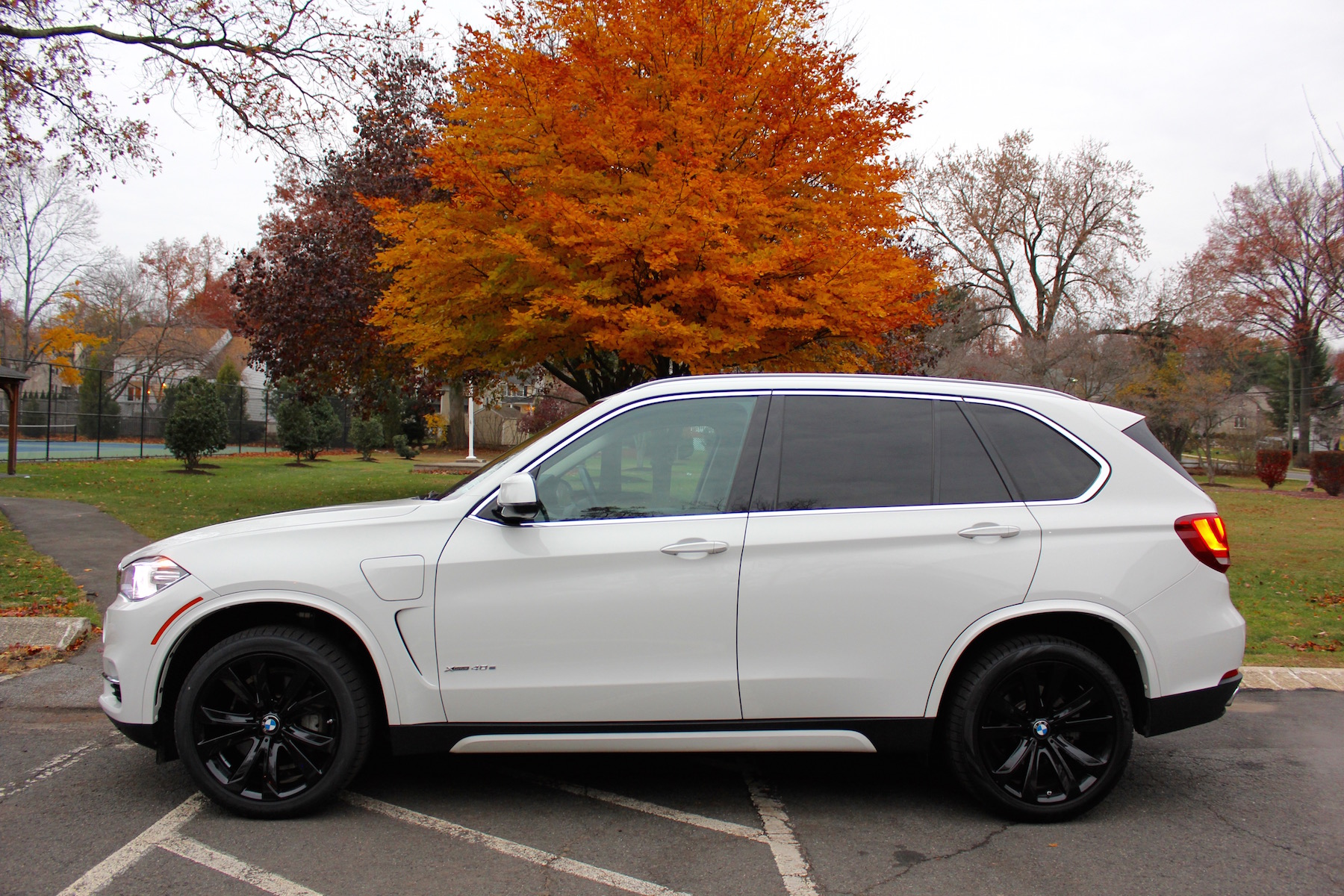 2017 BMW X5 XDrive40e MilesPerHr 2017-bmw-x5-xdrive40e-milesperhr