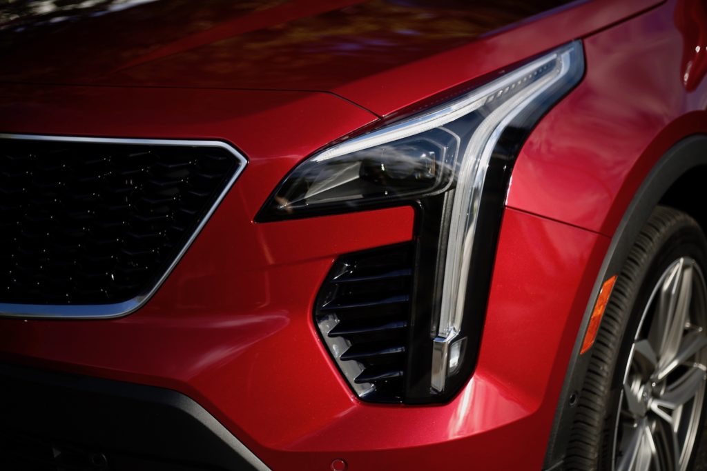 2019 Cadillac Xt4 First Drive Pictures Pricing Milesperhr