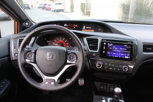 2015 Honda Civic Si Sedan interior 2
