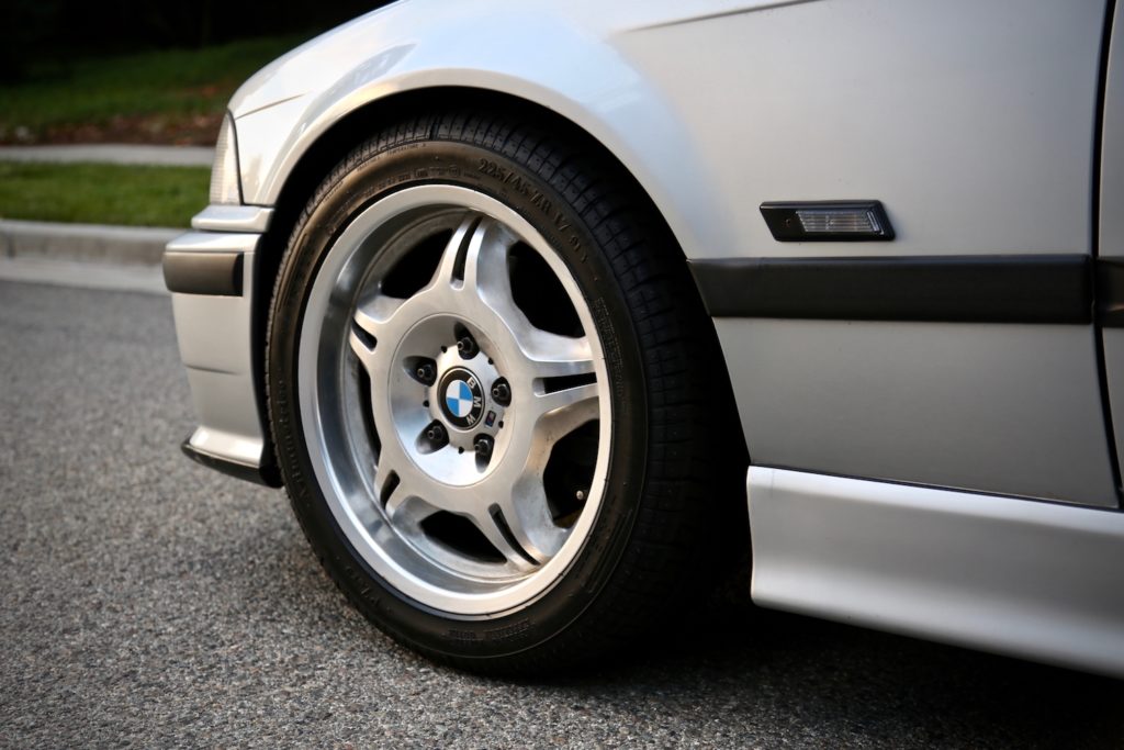 Pirelli P Zero Rosso Asimmetrico Tire Review Pictures Milesperhr